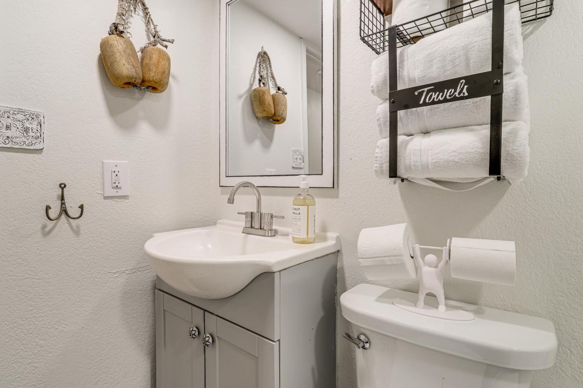 Luxe South Padre Condo With Pool - Walk To Beach! South Padre Island Ngoại thất bức ảnh