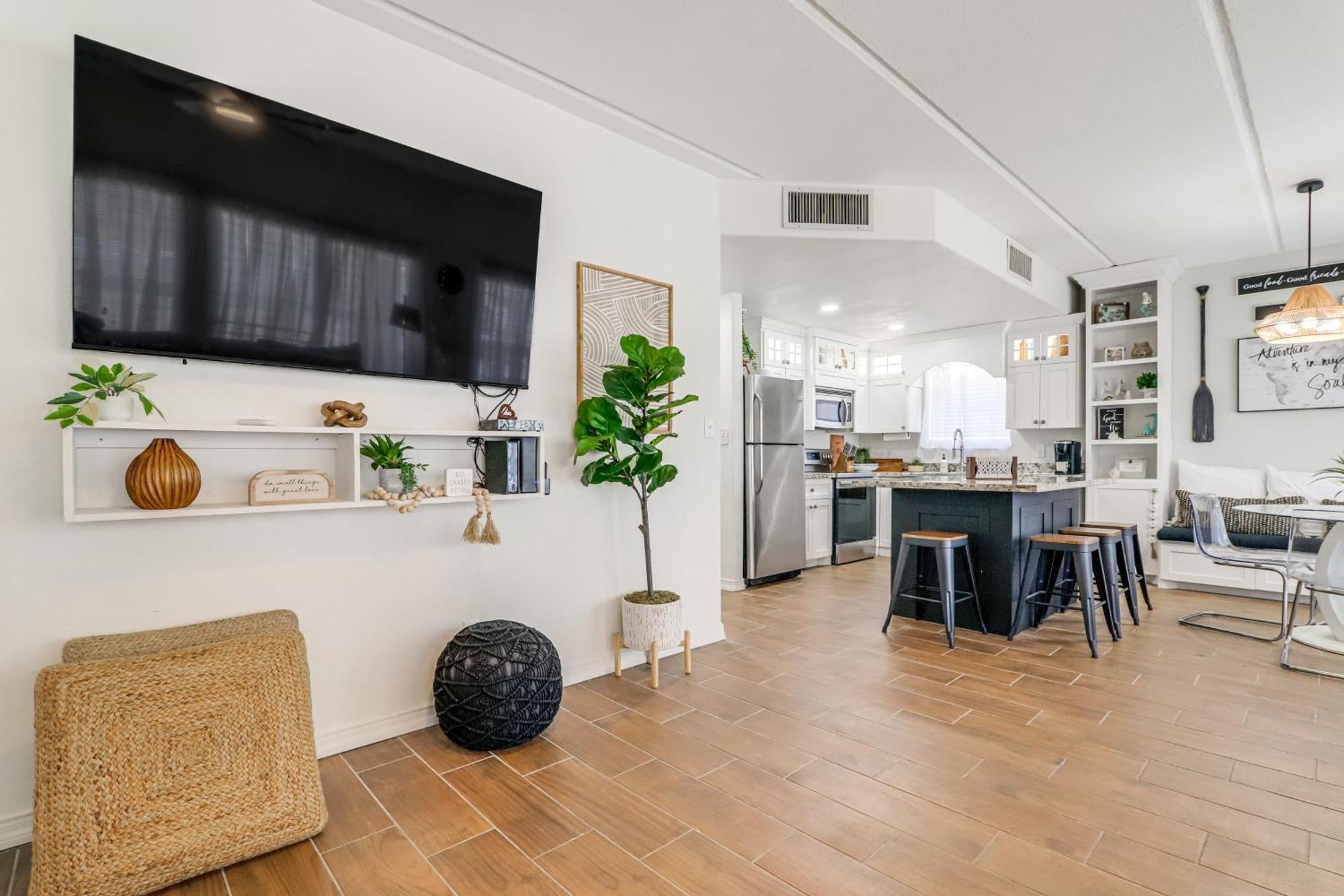 Luxe South Padre Condo With Pool - Walk To Beach! South Padre Island Ngoại thất bức ảnh