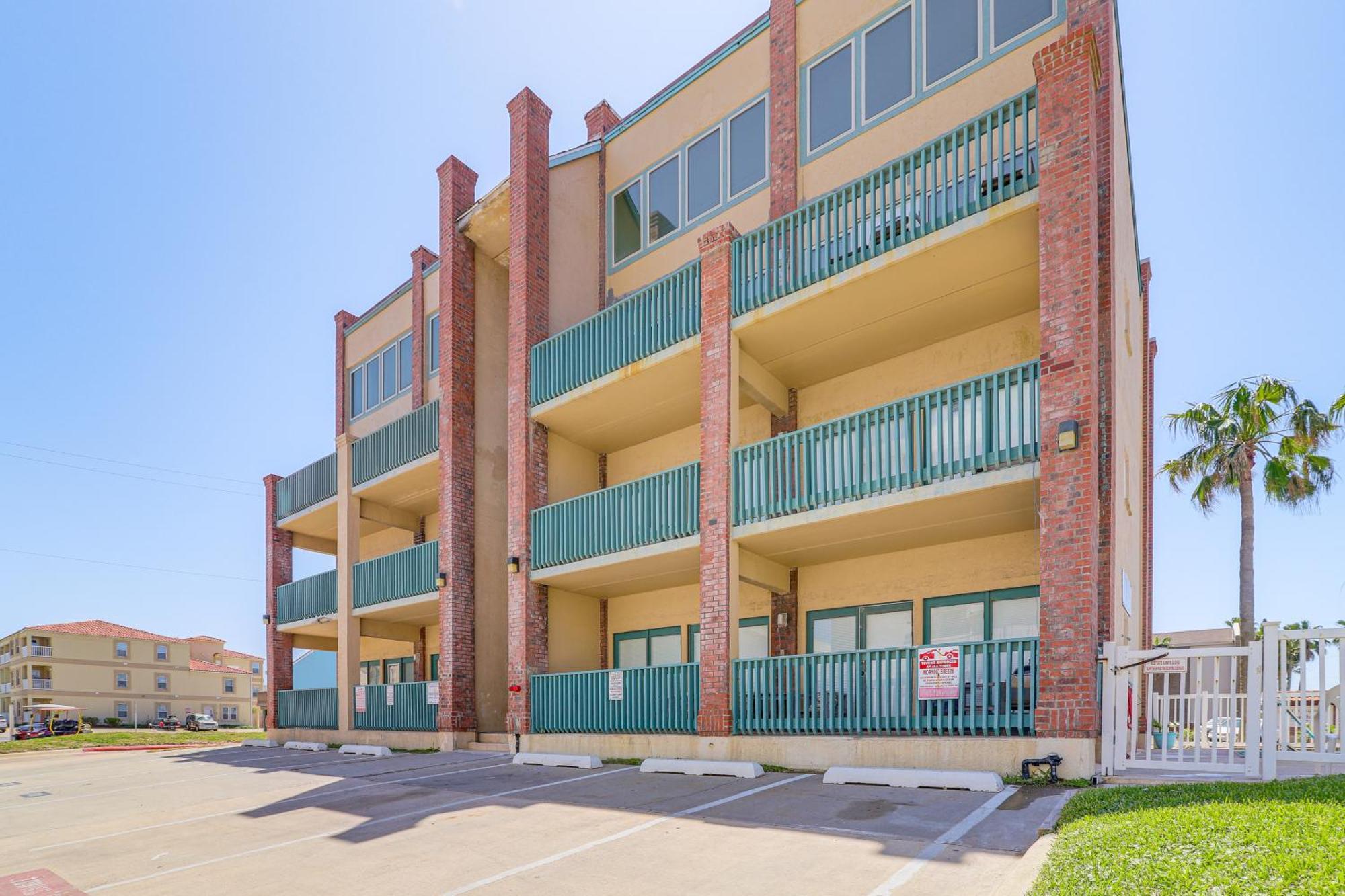 Luxe South Padre Condo With Pool - Walk To Beach! South Padre Island Ngoại thất bức ảnh